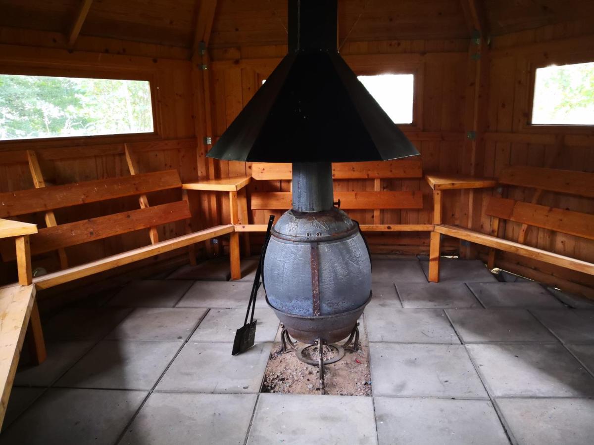 Готель Backa Loge - Semesterparadiset Sjon Fegen Svanabo Екстер'єр фото