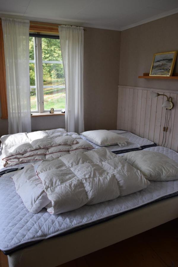 Готель Backa Loge - Semesterparadiset Sjon Fegen Svanabo Екстер'єр фото