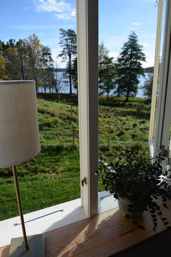Готель Backa Loge - Semesterparadiset Sjon Fegen Svanabo Екстер'єр фото