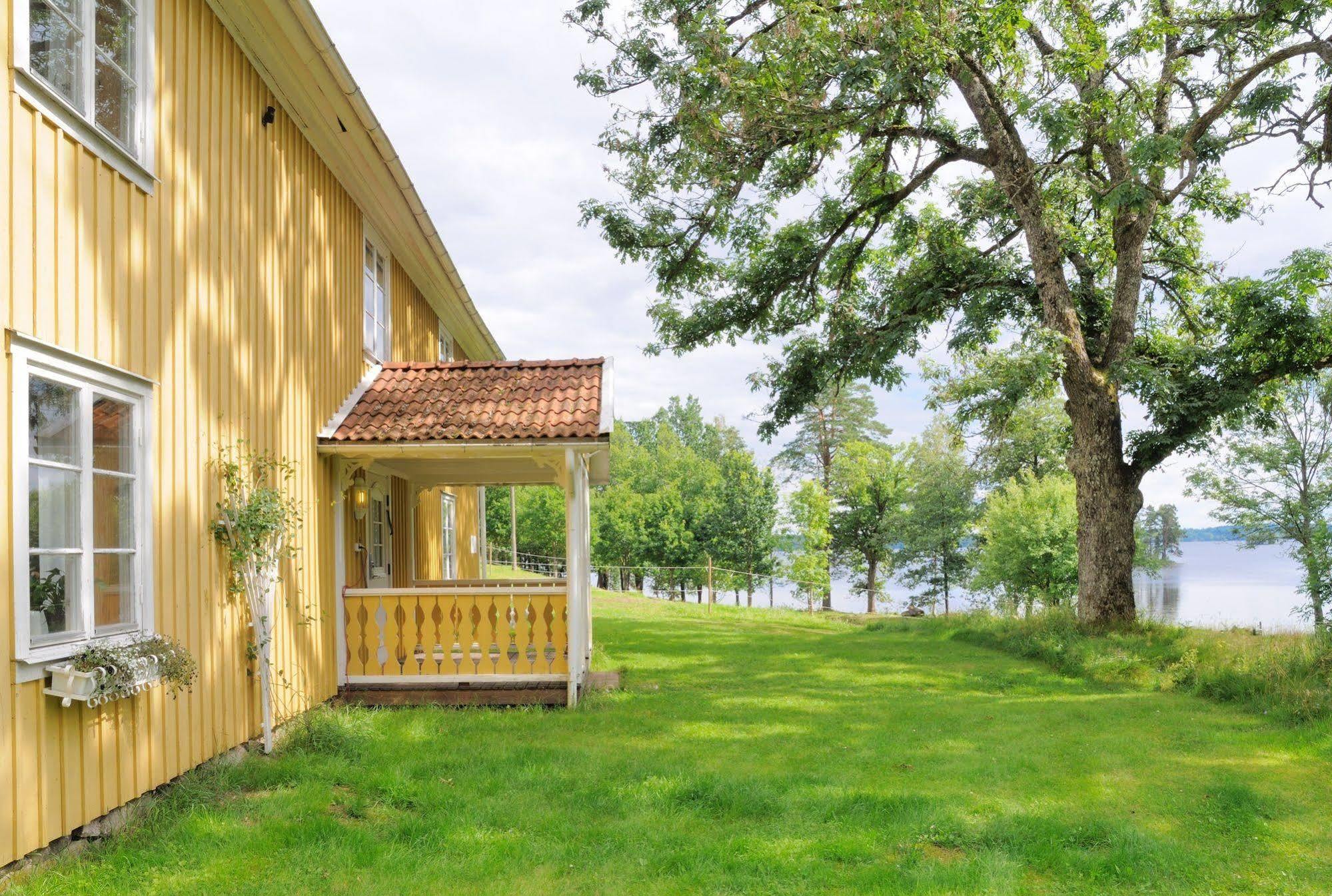 Готель Backa Loge - Semesterparadiset Sjon Fegen Svanabo Екстер'єр фото
